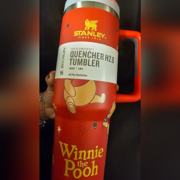Stanley Red 40oz Insulated Tumbler Winnie the Pooh Collectible New In Box - Picture 9 of 16